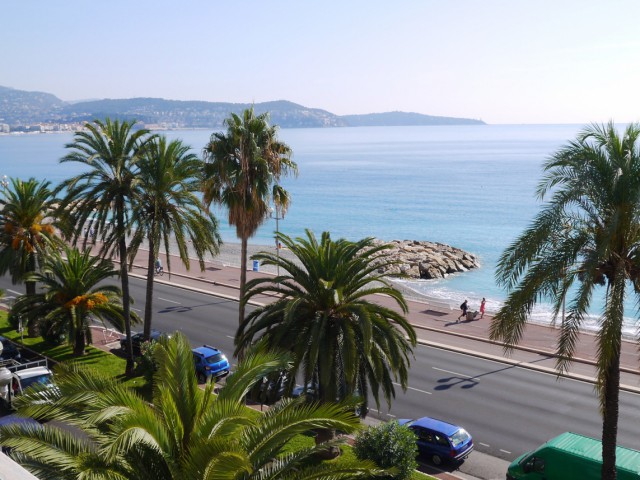 Un magnifique appartement Promenade des Anglais avec terrasse